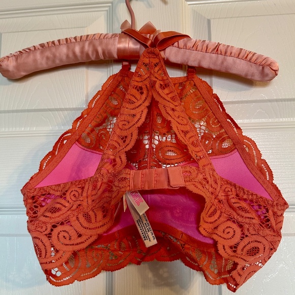 PINK Victoria’s Secret NWT - Dusty Terracotta High-Neck Halter Lace Bralette - Picture 2 of 3